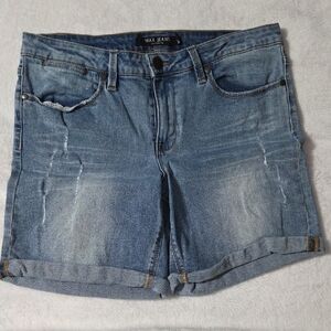 Max Jeans Women's Light Blue Jean Shorts